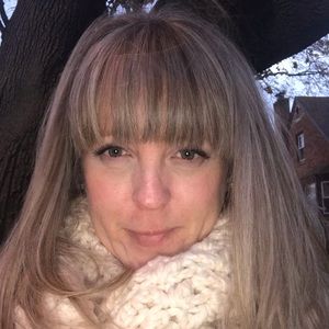 Meet your Posher, Christine